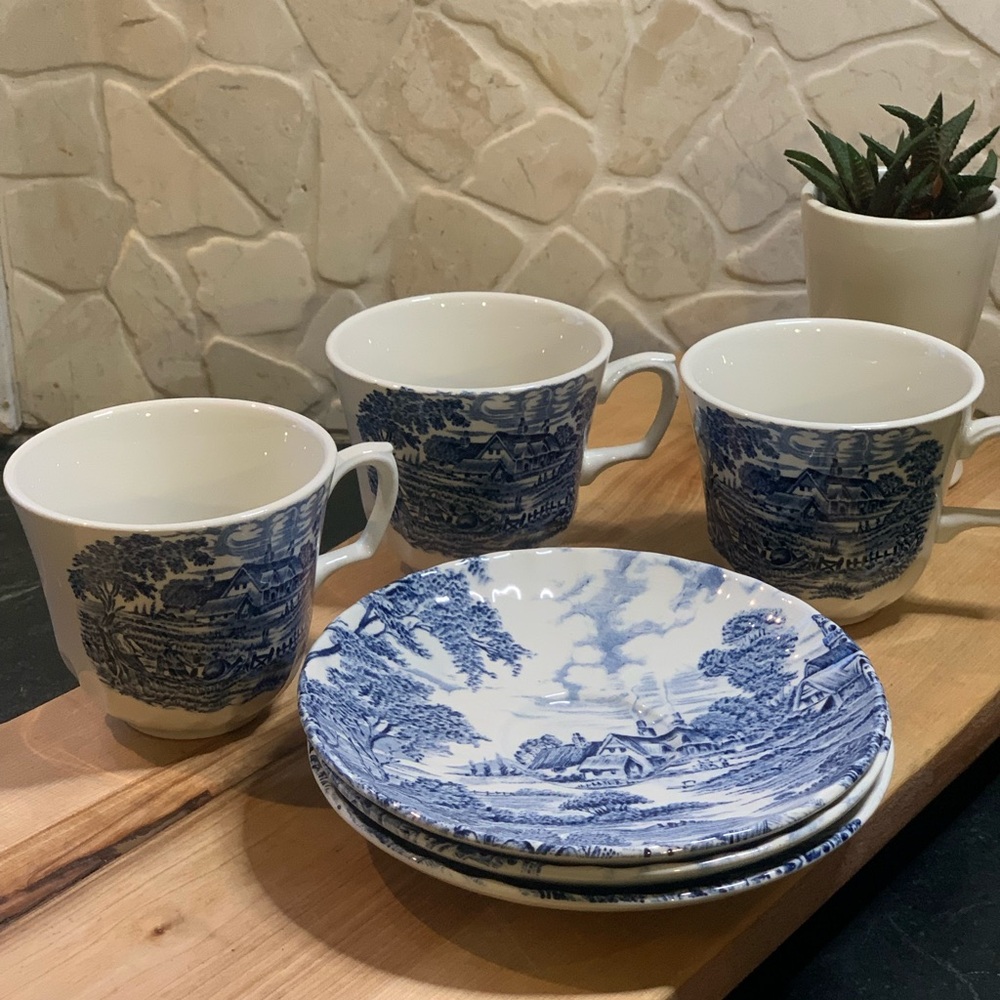 RIDGWAY MEADOWSWEET | Set of 3 | Vintage Cups & Saucers